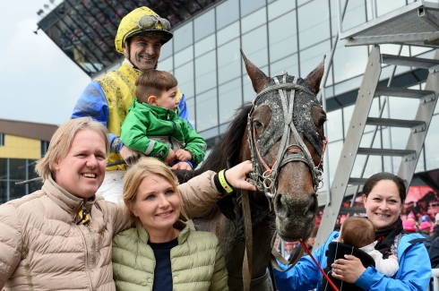 Jonathan Carré vid seger under elitloppshelgen i fjol. Foto av Malin Albinsson, TR Bild